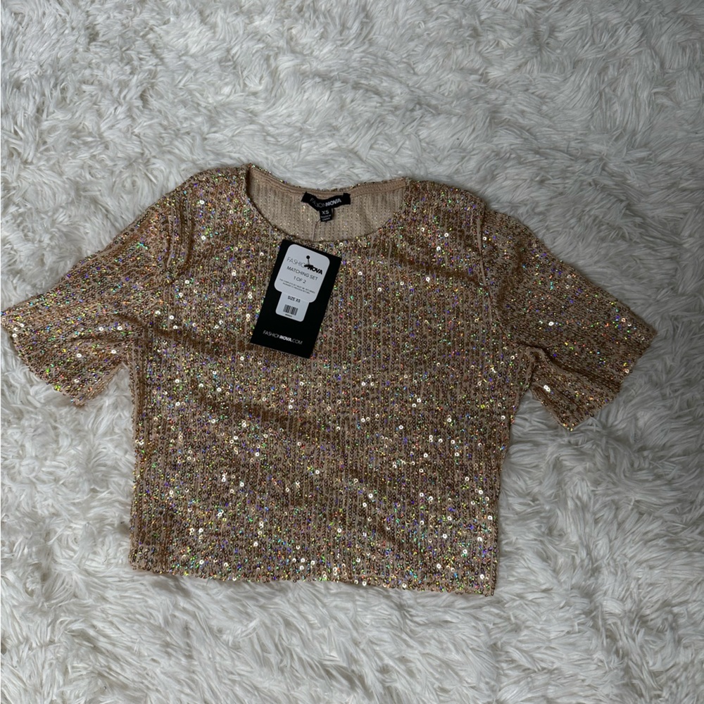 SHIMMERY CROP TOP SHIRT